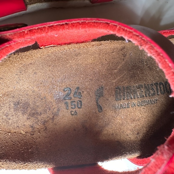 Birkenstock Sandals Red Toddlers Size 24 Toe Loop Adjustable Strap Summer Sun - Picture 6 of 7